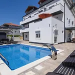 Lägenhet In Okrug Gornji With Sea View, Terrace, Air Conditioning, Wifi 5134-4