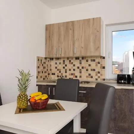 In Okrug Gornji With Sea View, Terrace, Air Conditioning, Wifi 5134-4 公寓 *