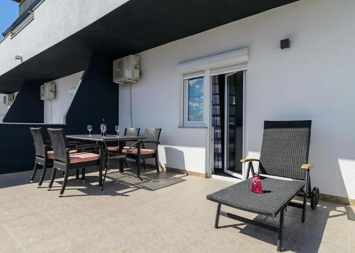 Appartement In Okrug Gornji With Sea View, Terrace, Air Conditioning, Wifi 5134-4 Trogir
