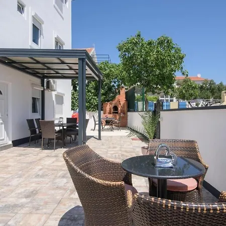 Appartamento In Okrug Gornji With Sea View, Terrace, Air Conditioning, Wifi 5134-4 Traù